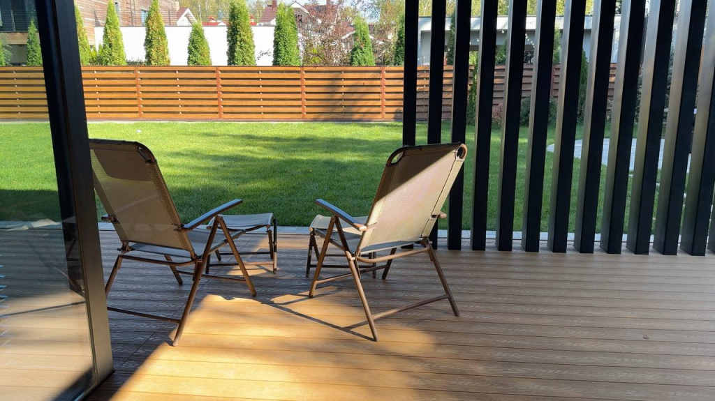 photo_2025-12-08_16-04-32.jpg photo_2025-12-08_16-04-32.jpg