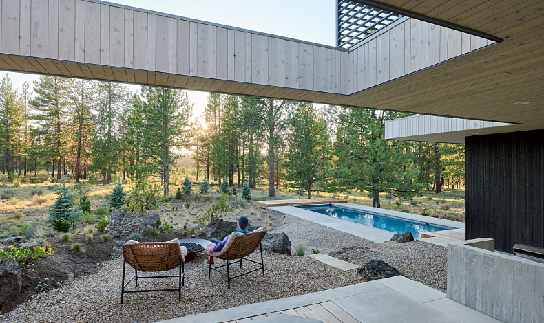 Дома хай-тек HT-381