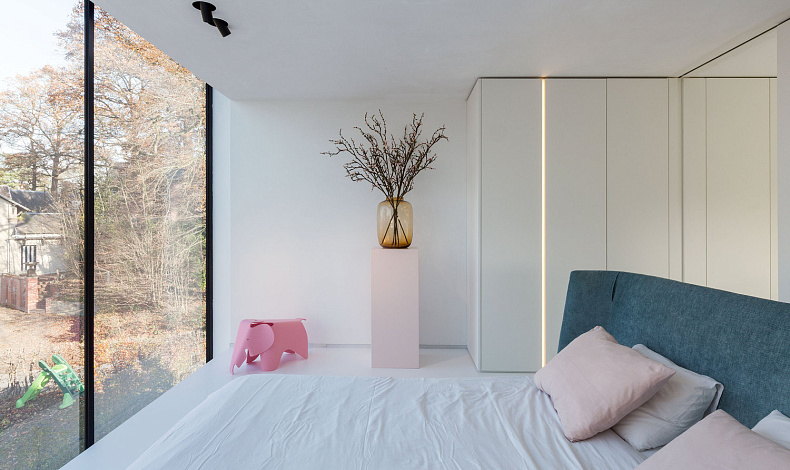 Дома хай-тек HT-158