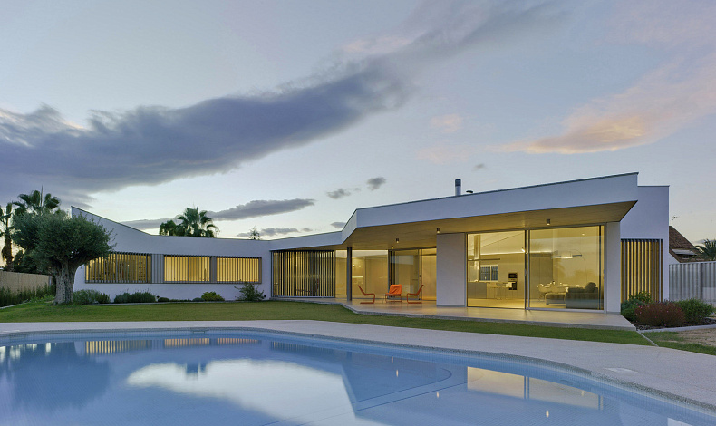 Каменные дома HT-365