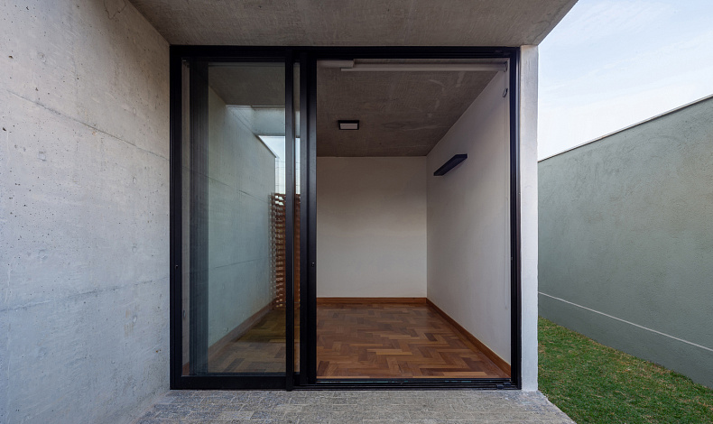 Каменные дома HT-150-2