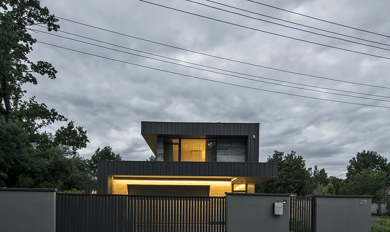 Дома хай-тек HT-308