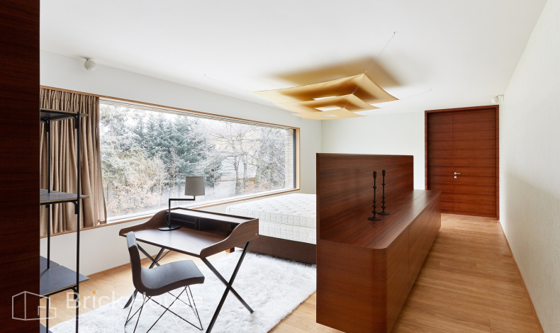 Каменные дома HT-1200-1