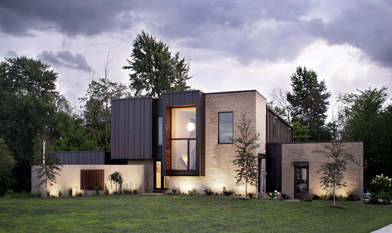 Дома хай-тек HT-402