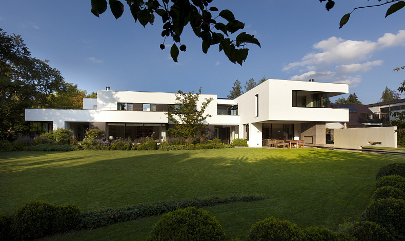 Дома хай-тек HT-534