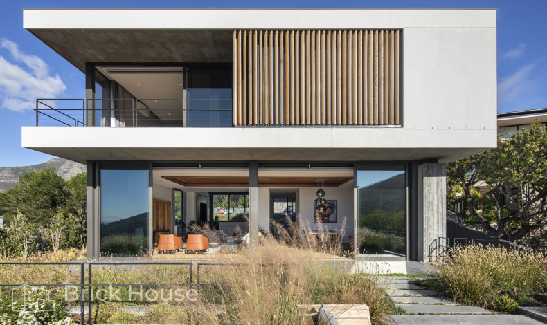 Дома хай-тек HT-580