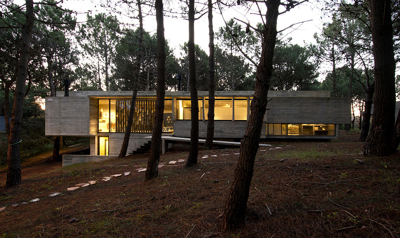 Дома хай-тек HT-221