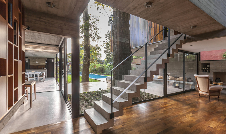 Дома хай-тек HT-380