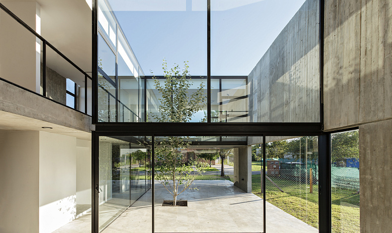 Дома хай-тек HT-210-1