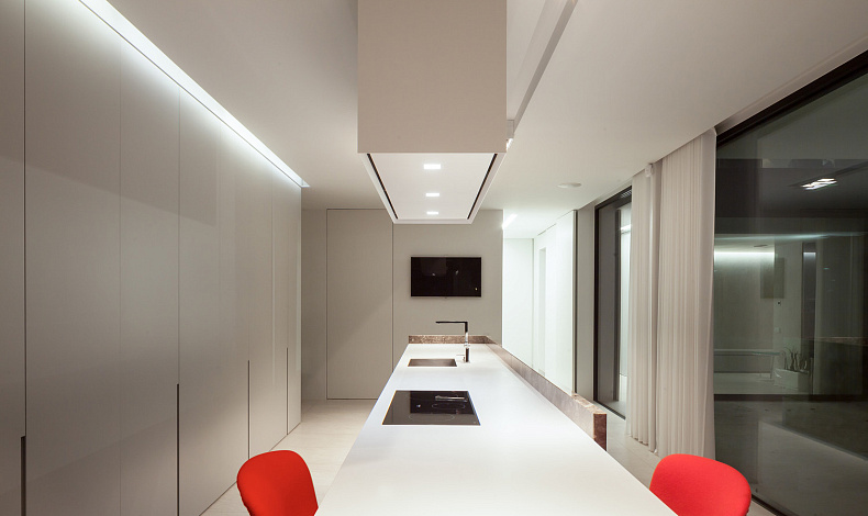 Дома хай-тек HT-715