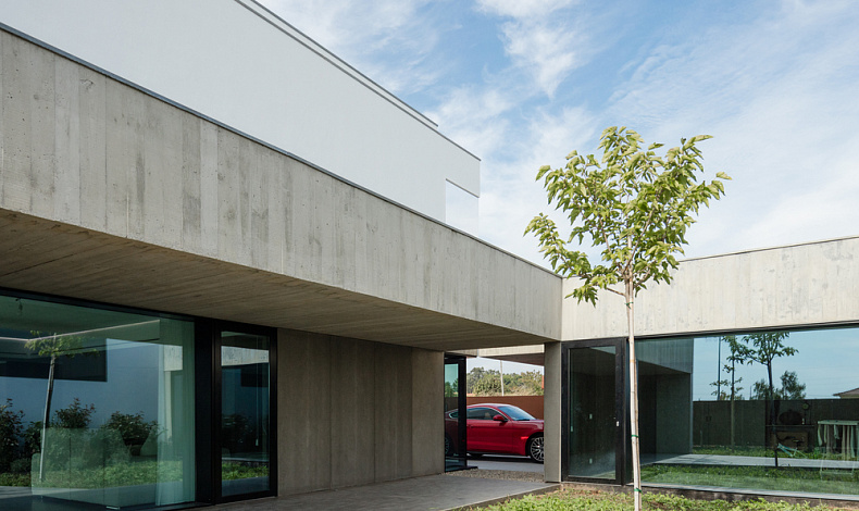 Дома хай-тек HT-245