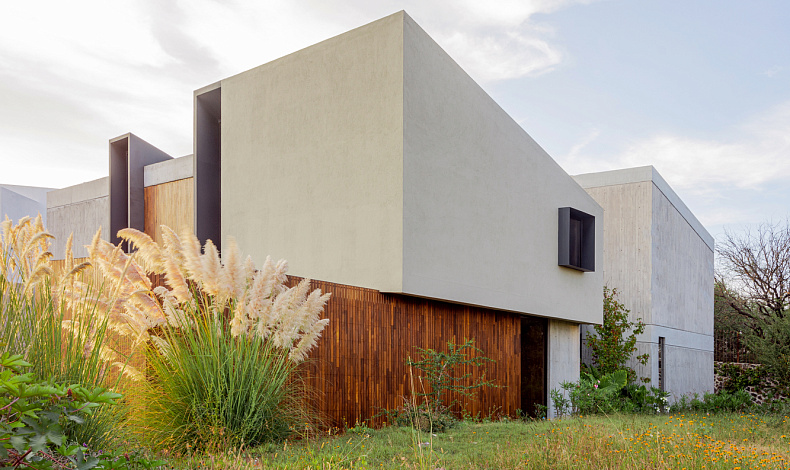 Дома хай-тек HT-564