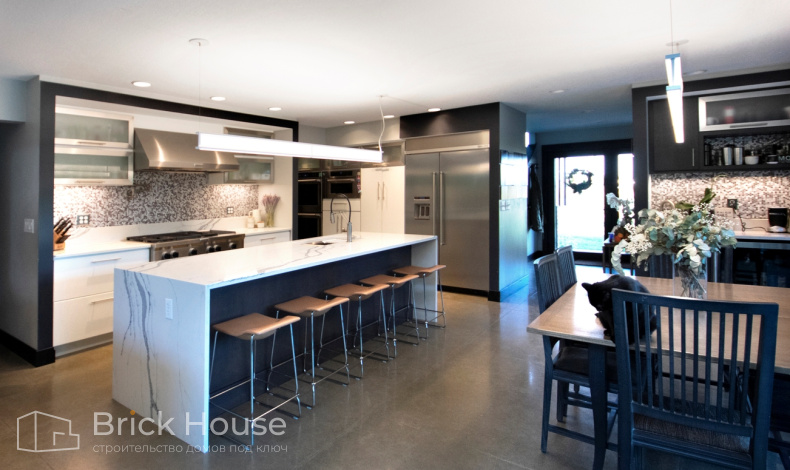 Дома хай-тек HT-402