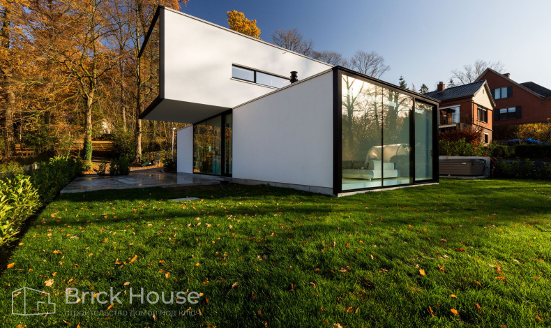 Дома хай-тек HT-158