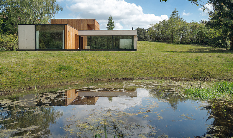 Дома хай-тек HT-430