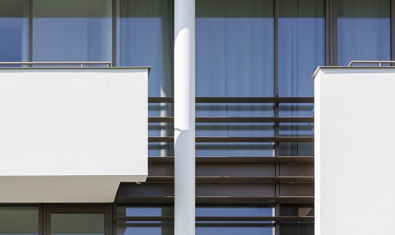 Дома хай-тек HT-351