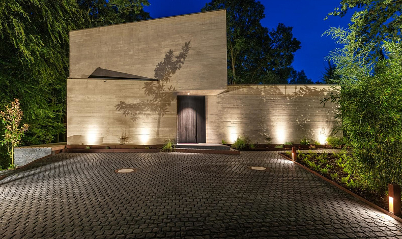 Дома хай-тек HT-484