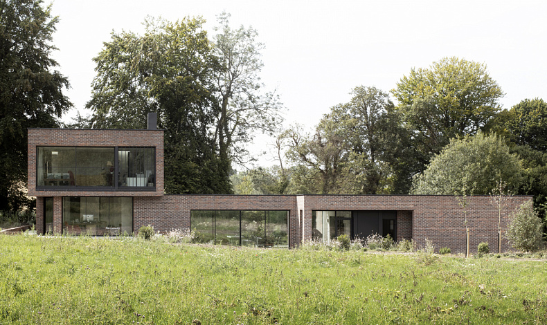 Дома хай-тек K-250