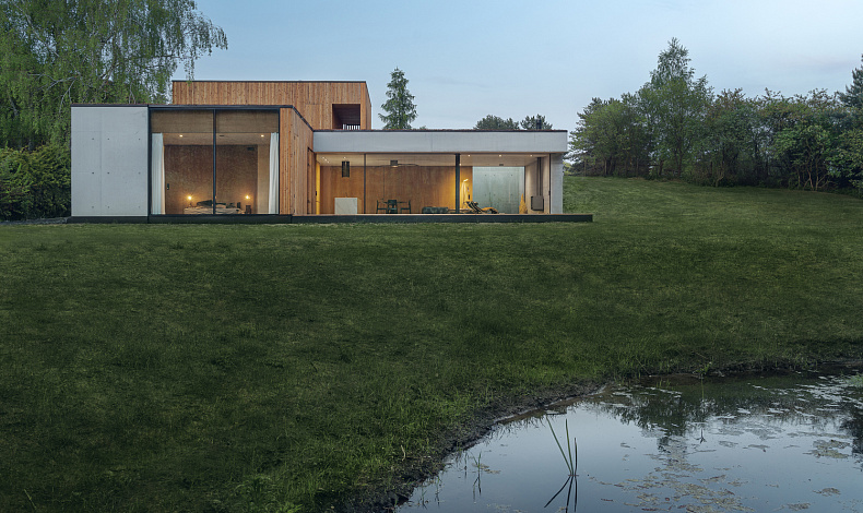 Дома хай-тек HT-430