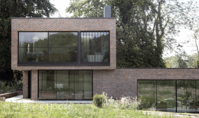 Дома хай-тек K-250