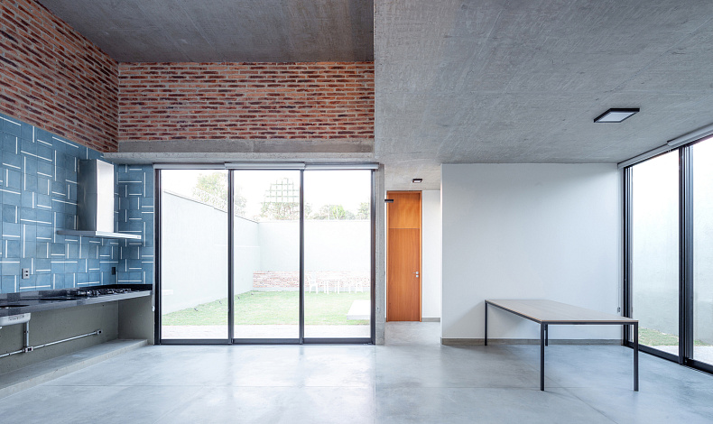 Каменные дома HT-150-2