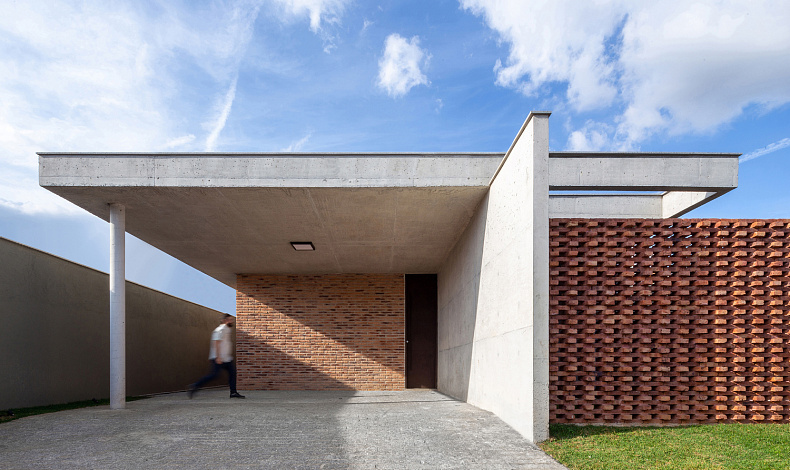 Каменные дома HT-150-2