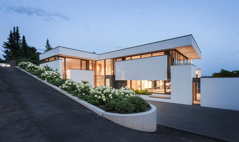 Дома хай-тек HT-351