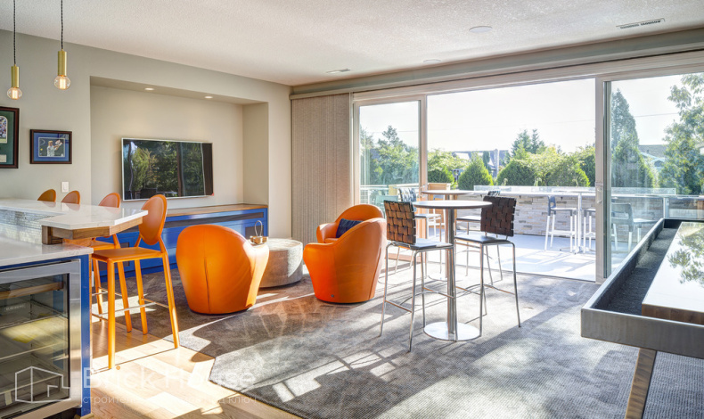 Каменные дома RH-381