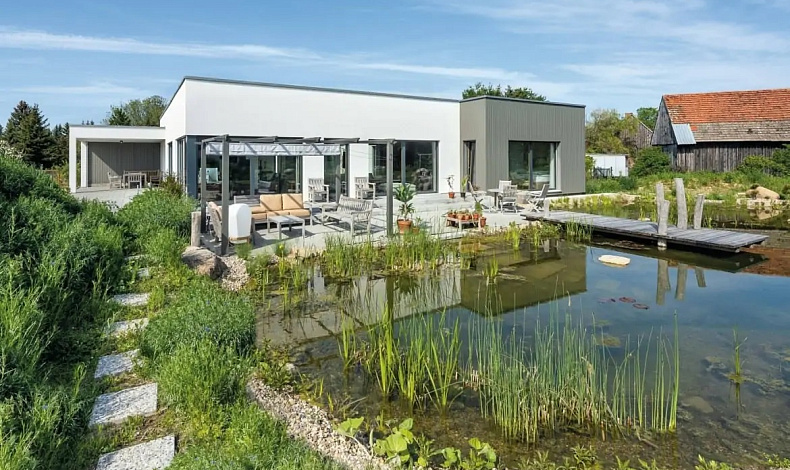 Дома хай-тек HT-248