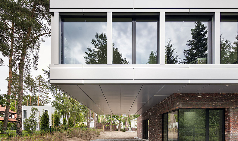 Дома хай-тек HT-474