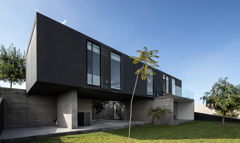 Дома хай-тек HT-241-1