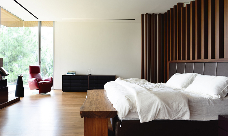 Дома хай-тек HT-1447