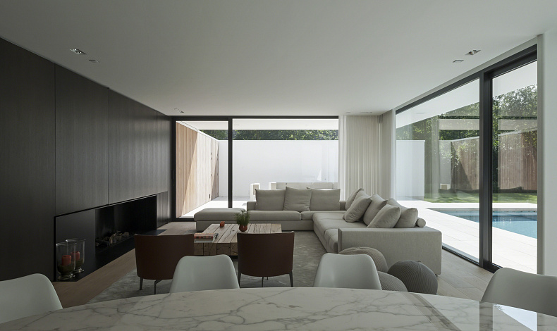 Дома хай-тек HT-620