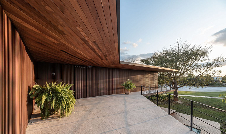 Каменные дома HT-560