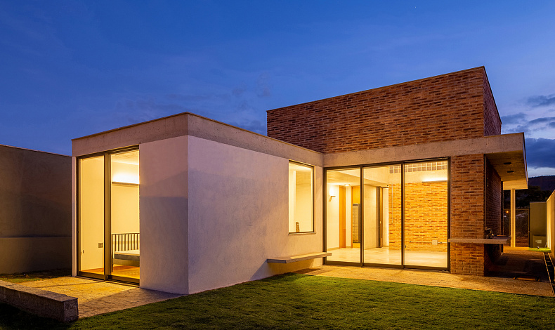 Каменные дома HT-150-2