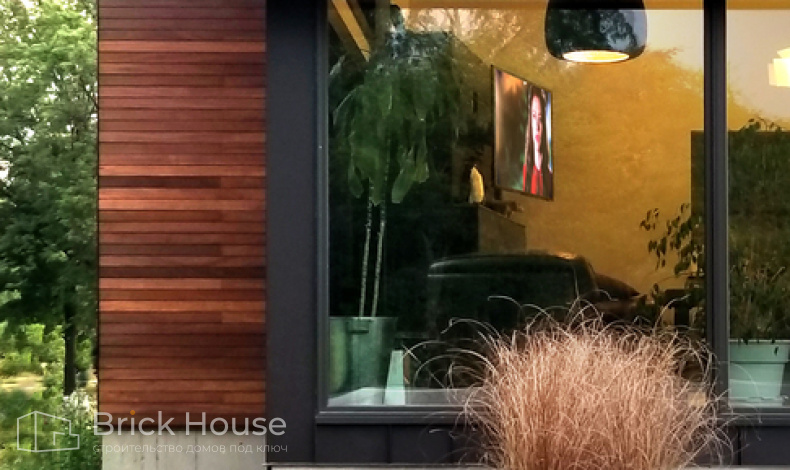 Дома хай-тек HT-402