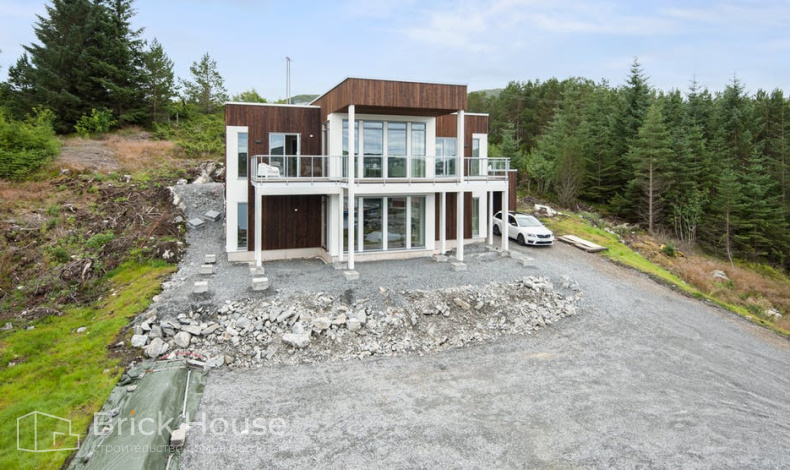 Дома хай-тек HT-262