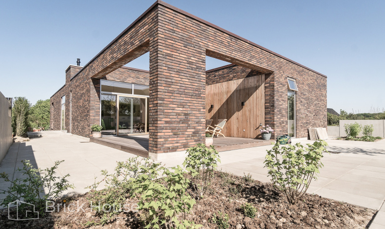 Каменные дома HT-340-1