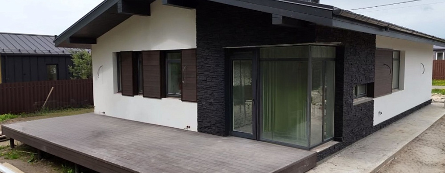 Завершены фасадные работы на объекте в поселке Дубечино