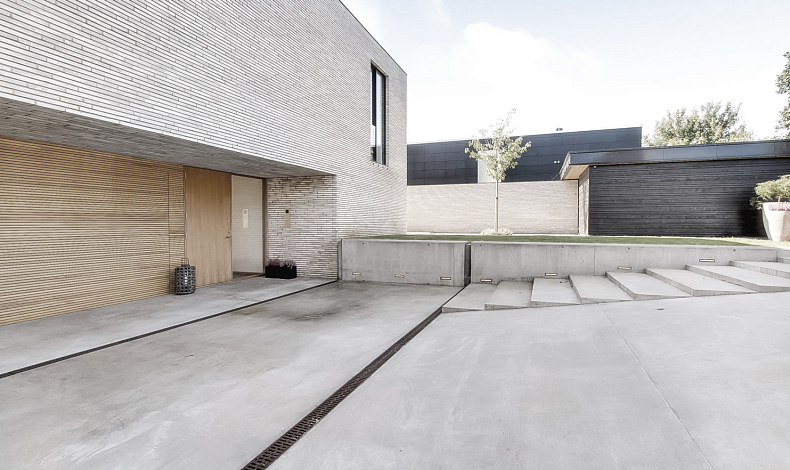 Дома хай-тек HT-398