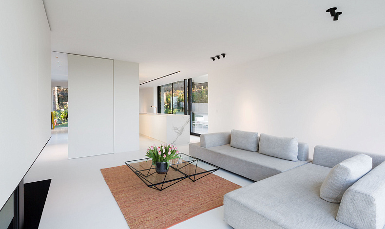 Дома хай-тек HT-158