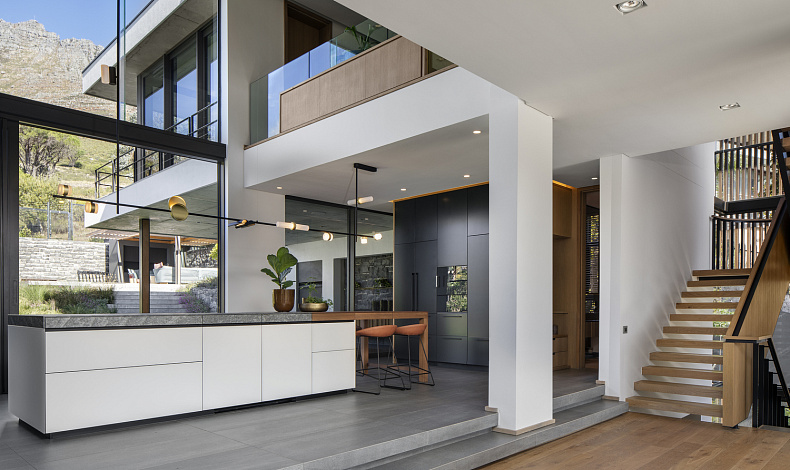 Дома хай-тек HT-580