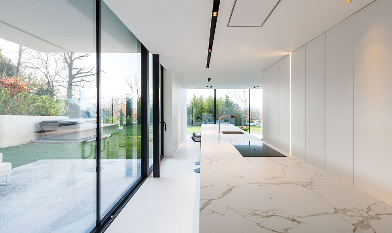 Дома хай-тек HT-158