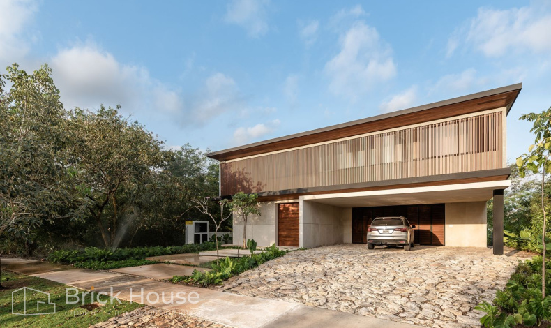 Каменные дома HT-560