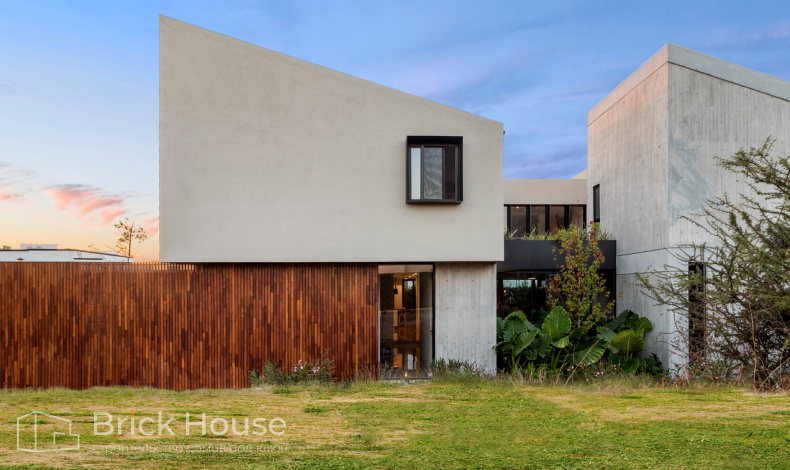 Дома хай-тек HT-564