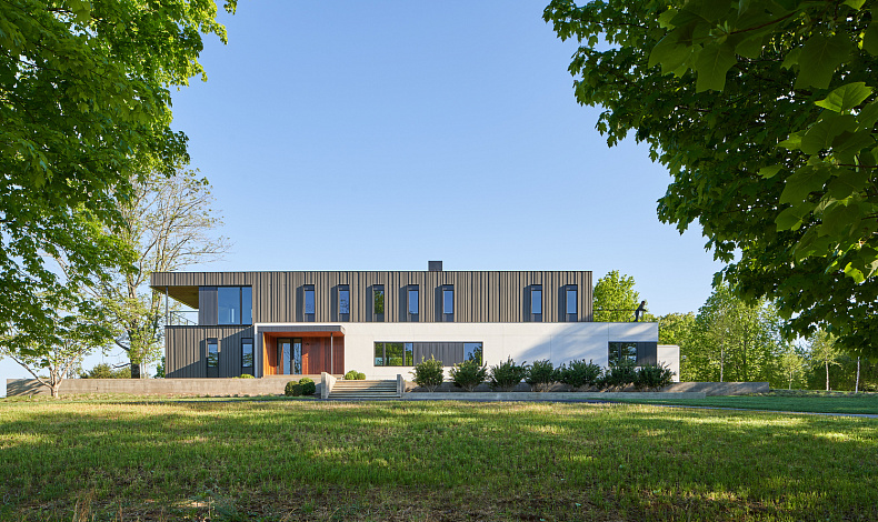 Дома хай-тек HT-435