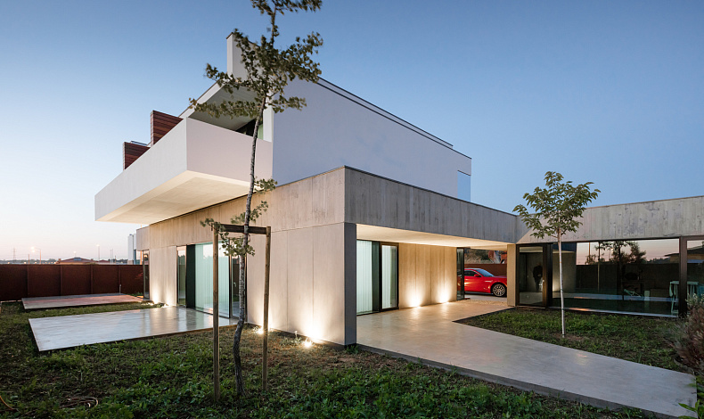 Дома хай-тек HT-245