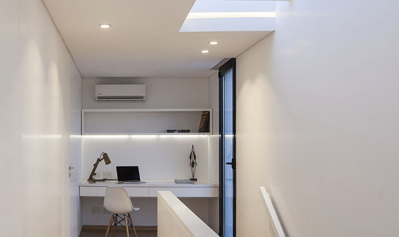 Дома хай-тек HT-320-1