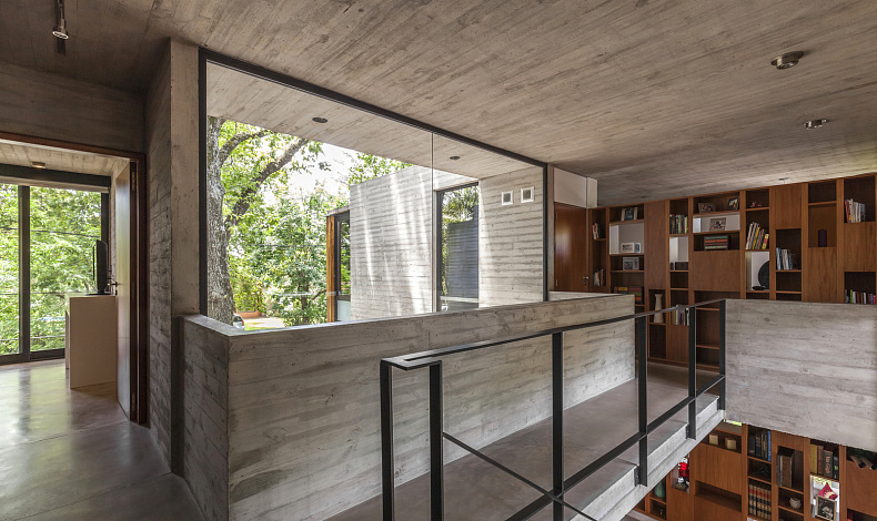 Дома хай-тек HT-380