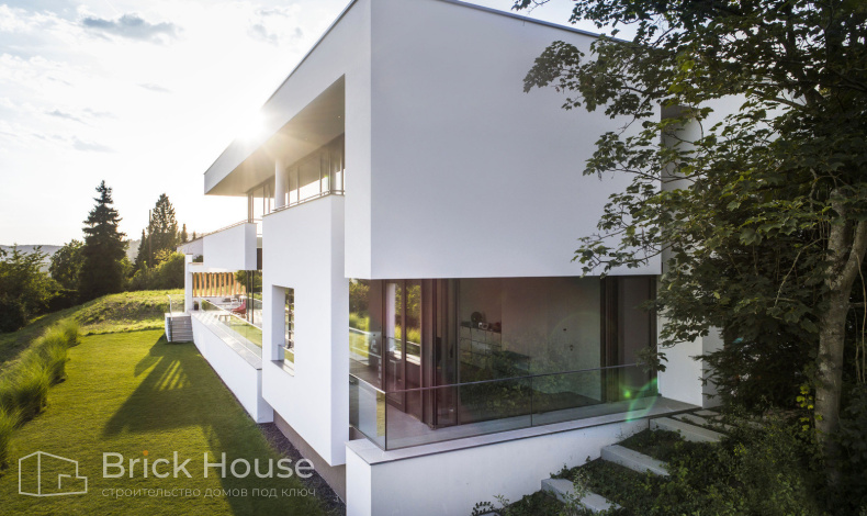 Дома хай-тек HT-351